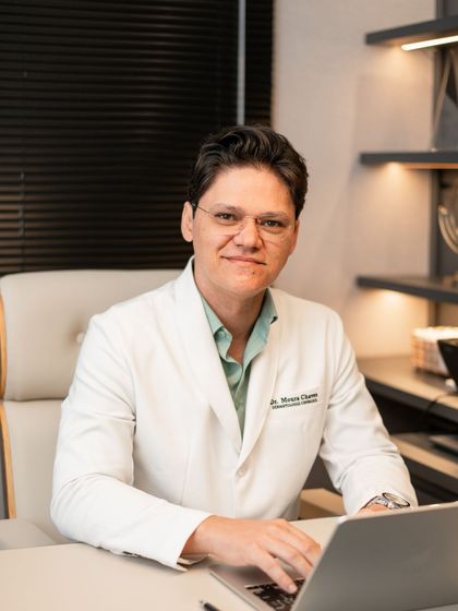 Dr. Raphael Moura, ultrassonografia
